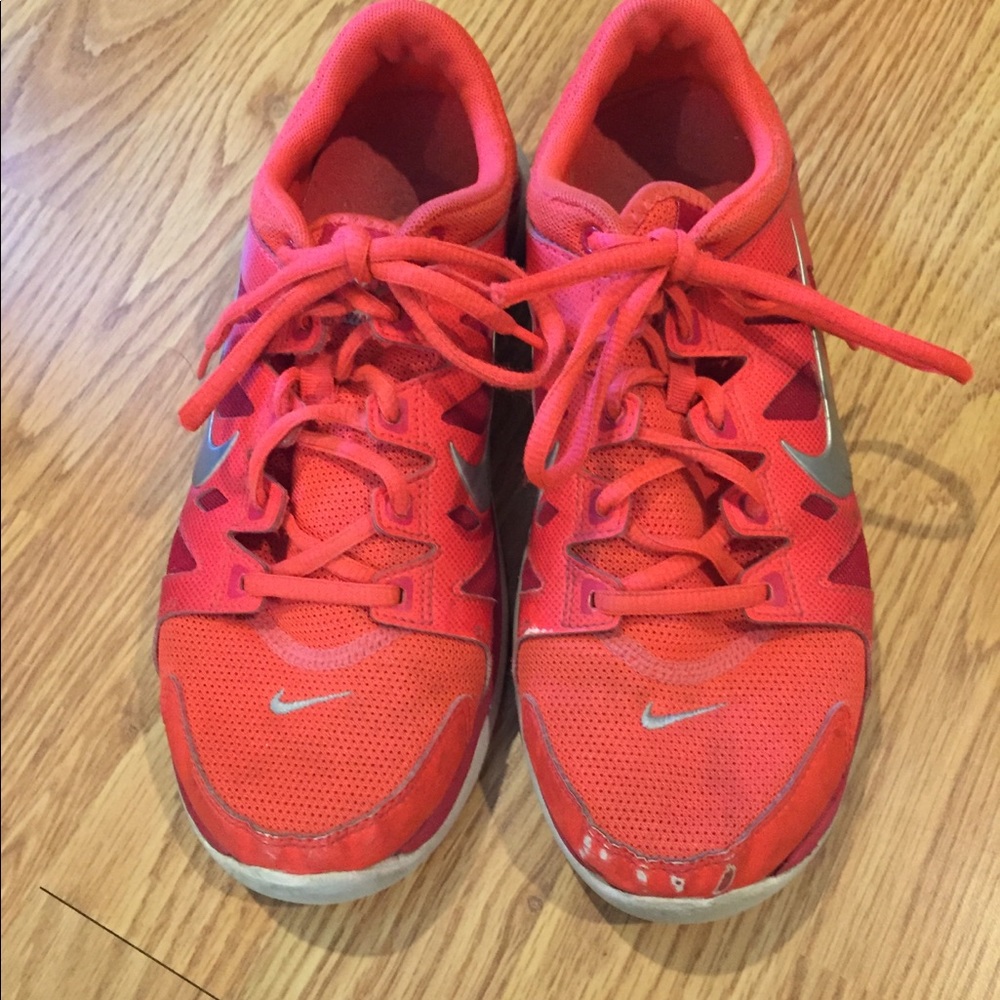 Nike Shoes 7.5